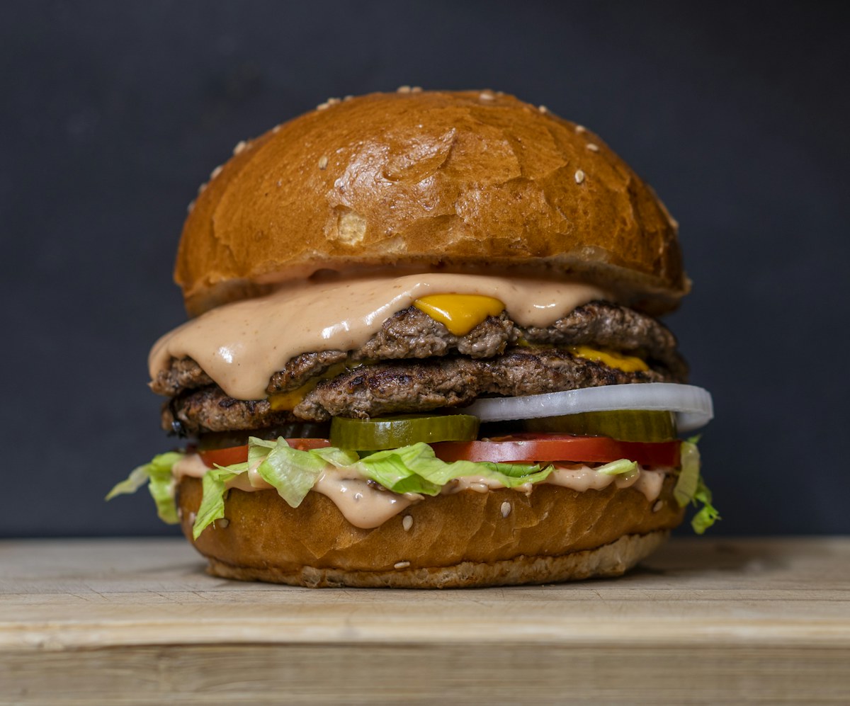 Juicy Last Bite burger